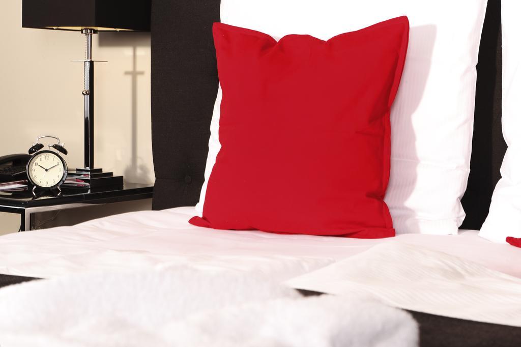 Отель Tryp By Wyndham Bremen Airport Номер фото